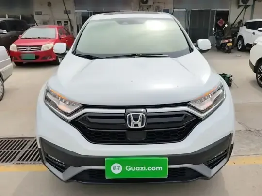 Honda CR-V 2021 (22900 км)