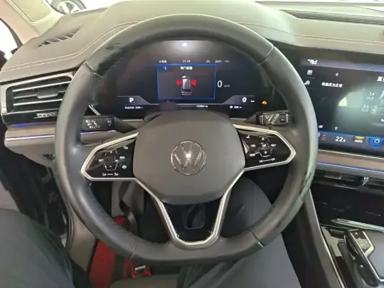 Volkswagen Touareg 2021 (155800 км)