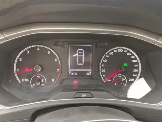 Volkswagen T-ROC 2021 (114100 км)