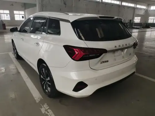 Roewe Ei5 2021 (12000 км)