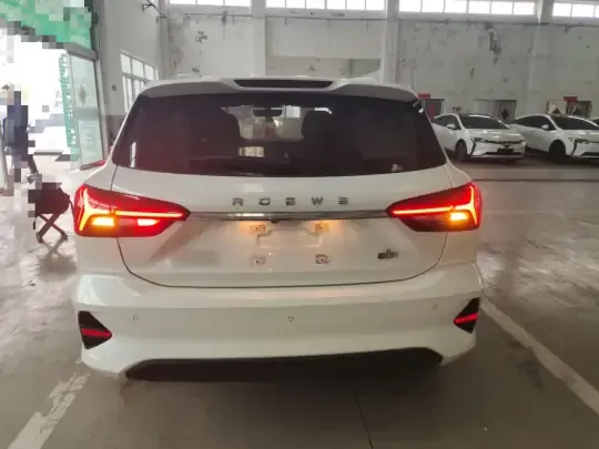 Roewe Ei5 2021 (12000 км)