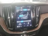 Volvo XC60 2022 (16400 км)