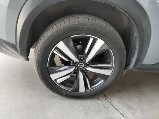 Nissan X-Trail 2021 (142000 км)