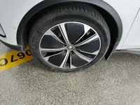 BYD Tang New Energy 2022 (100300 км)