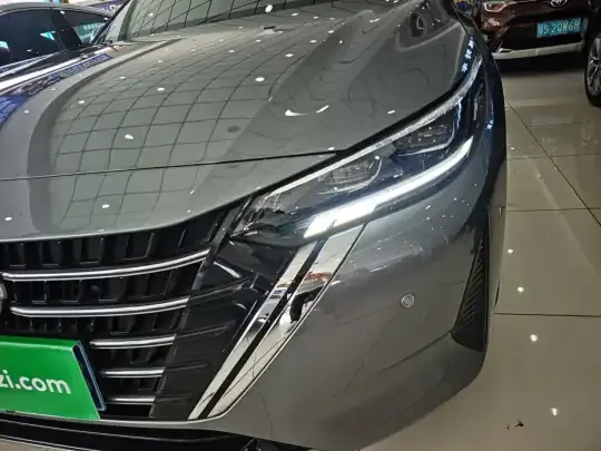 Nissan Sylphy 2023 (5900 км)