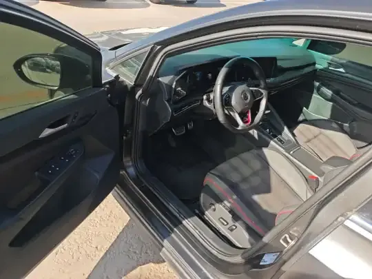 Volkswagen Golf GTI 2021 (41100 км)