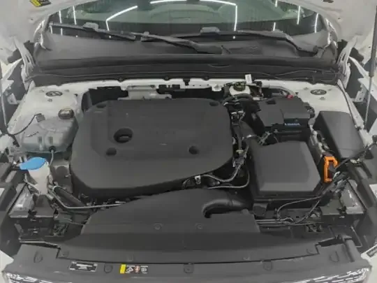 Volvo XC40 2024 (25300 км)
