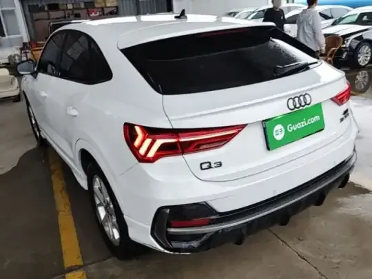 Audi Q3 Sportback 2024 (49600 км)