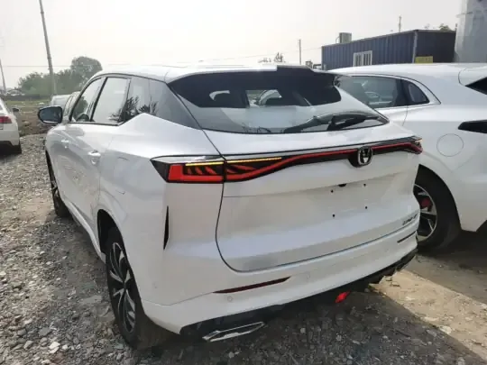 CHANGAN UNI-Z New Energy 2024 (600 км)