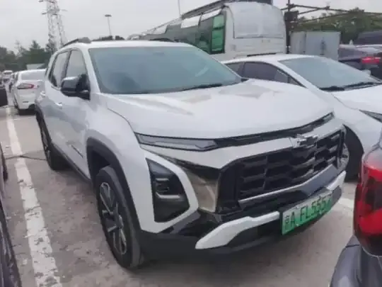 Chevrolet Equinox Plus 2024 (3800 км)