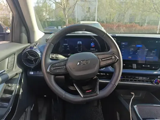 Chevrolet Equinox Plus 2024 (26200 км)