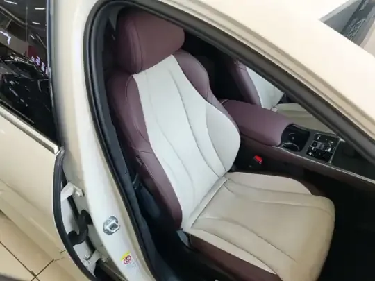 BYD Seal 07 DM-i 2025 (6200 км)