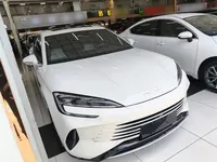 BYD Seal 07 DM-i 2025 (6200 км)