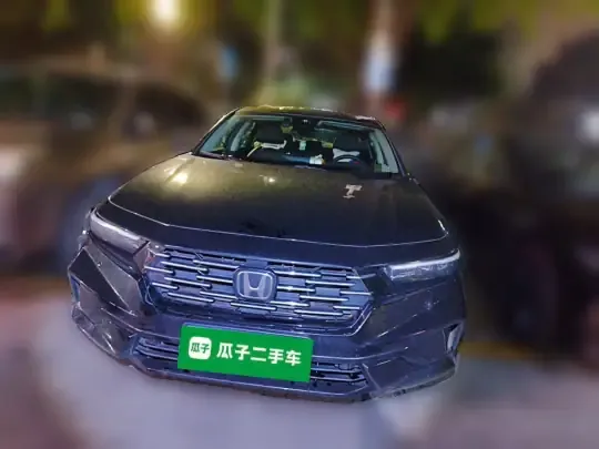 Honda Accord 2025 (10200 км)