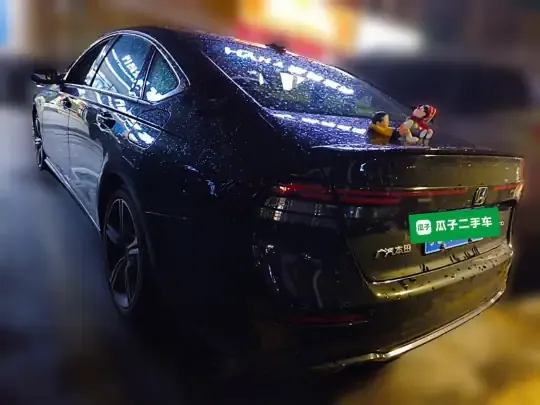 Honda Accord 2025 (10200 км)