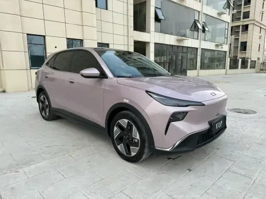 Bestune Yueyi 03 2025 (20000 км)
