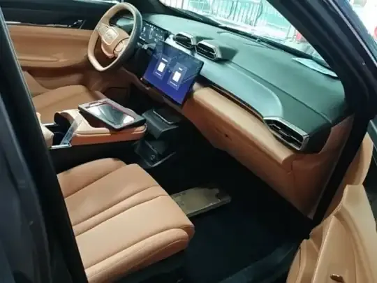 Dongfeng Aeolus L7 New Energy 2026 (1500 км)